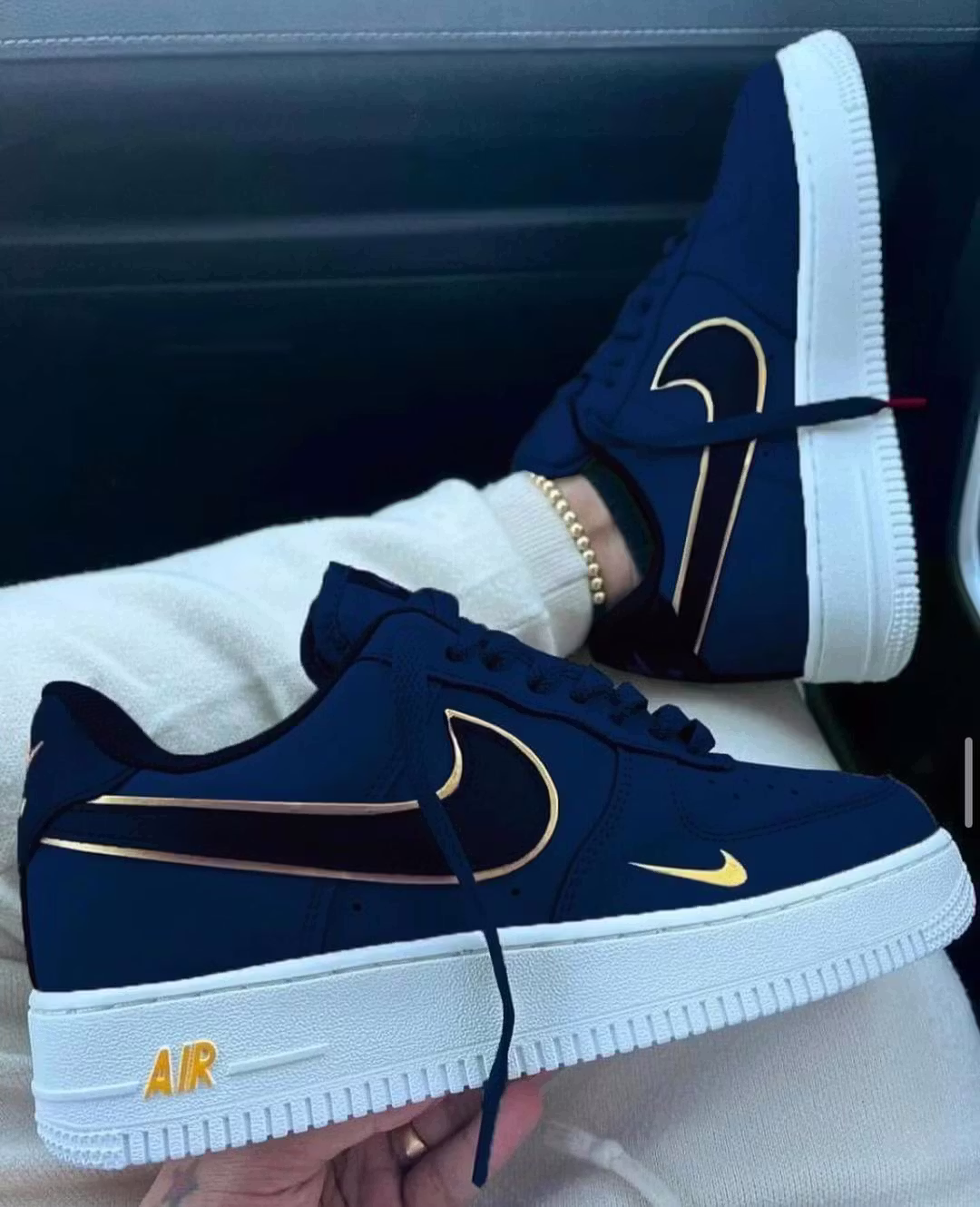 Nike Air Force 1 '07 LV8 'Metallic Swoosh Pack - Black' DA8481-001 Nike Air Force 1 '07 LV8 'Metallic Swoosh Pack - Black' DA8481-001